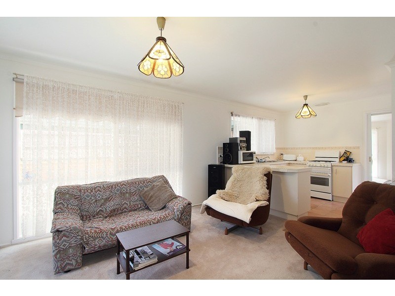 15 Thelma Rise, Hampton Park VIC 3976