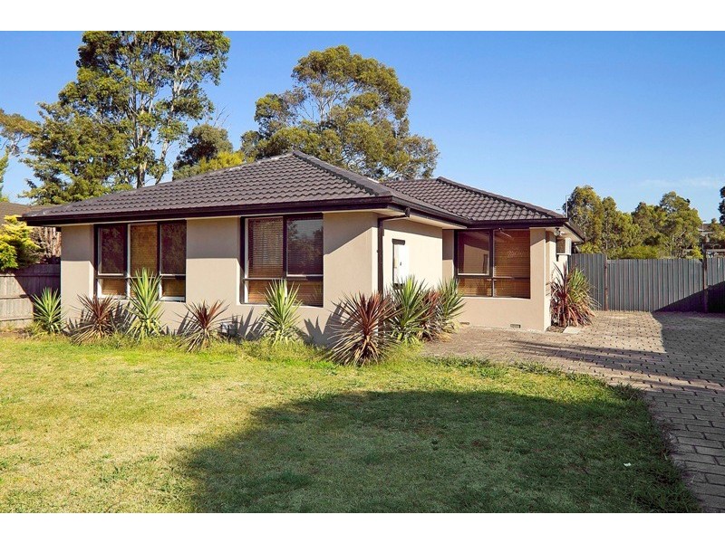 110 Fountain Drive, Narre Warren VIC 3805