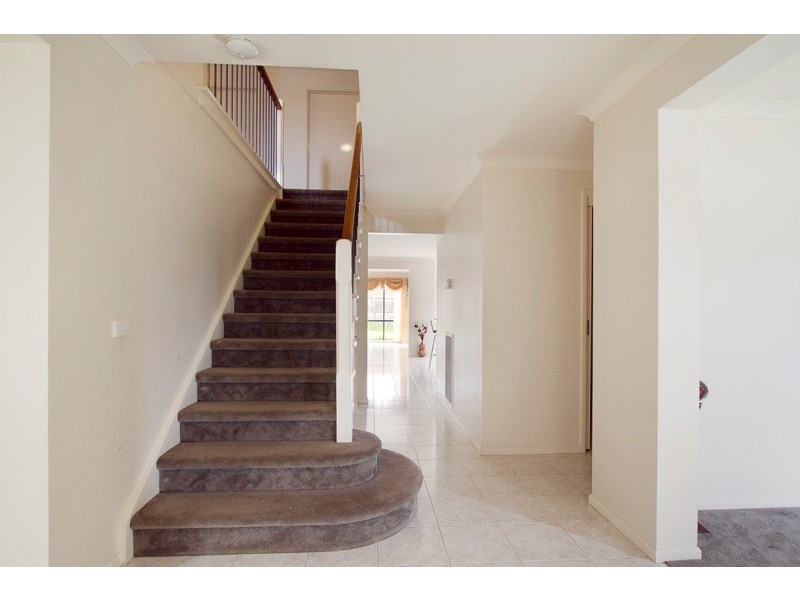 17 St Georges Road, Narre Warren South VIC 3805