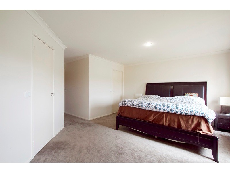 17 St Georges Road, Narre Warren South VIC 3805