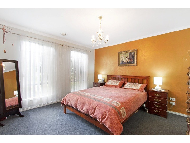42 Tangerine Drive, Narre Warren South VIC 3805