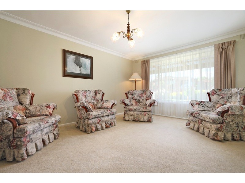 29 Philip Road, Hallam VIC 3803