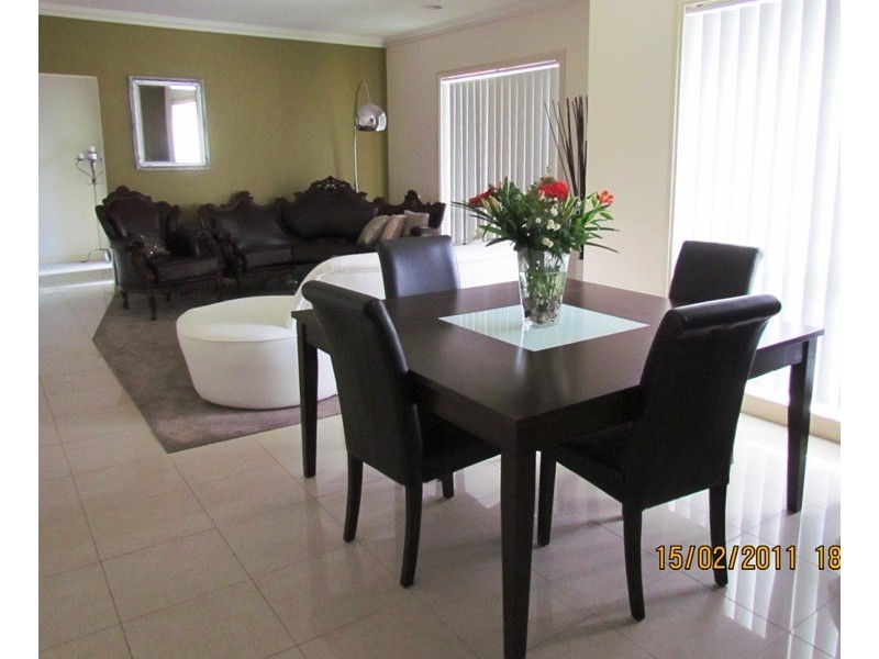 11 Natanya Drive, Pakenham VIC 3810