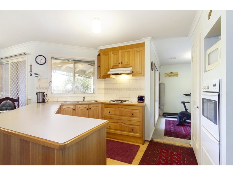30 The Parkway, Hampton Park VIC 3976