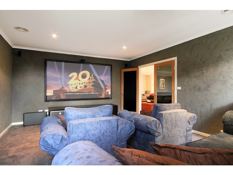 7 Locky Grove, Lyndhurst VIC 3975