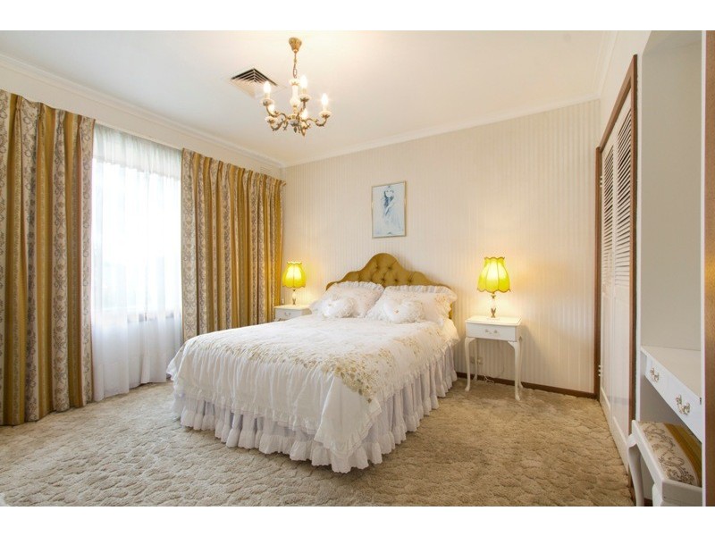 1 Mapleson Court, Hallam VIC 3803