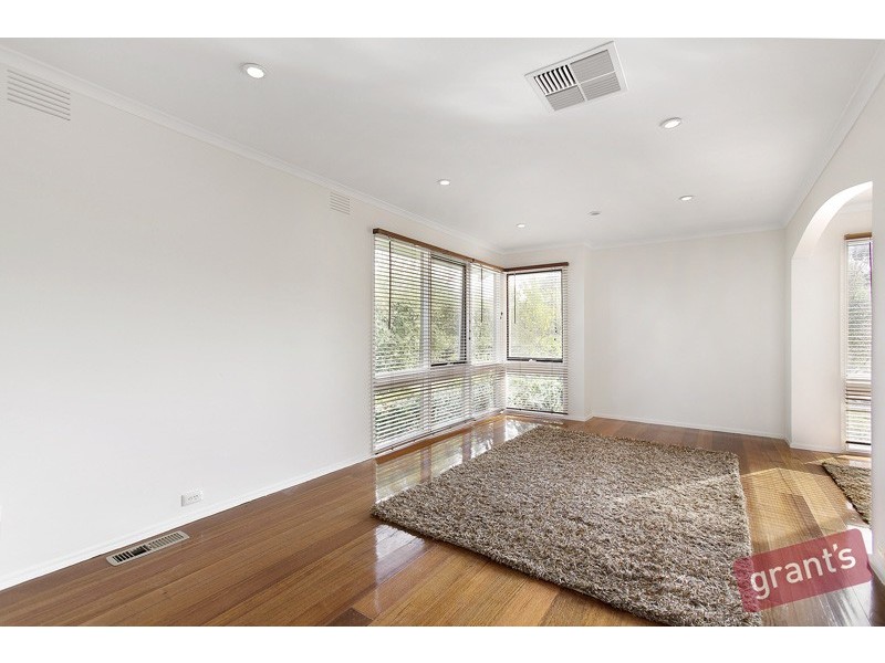 14 Bickford Place, Hallam VIC 3803