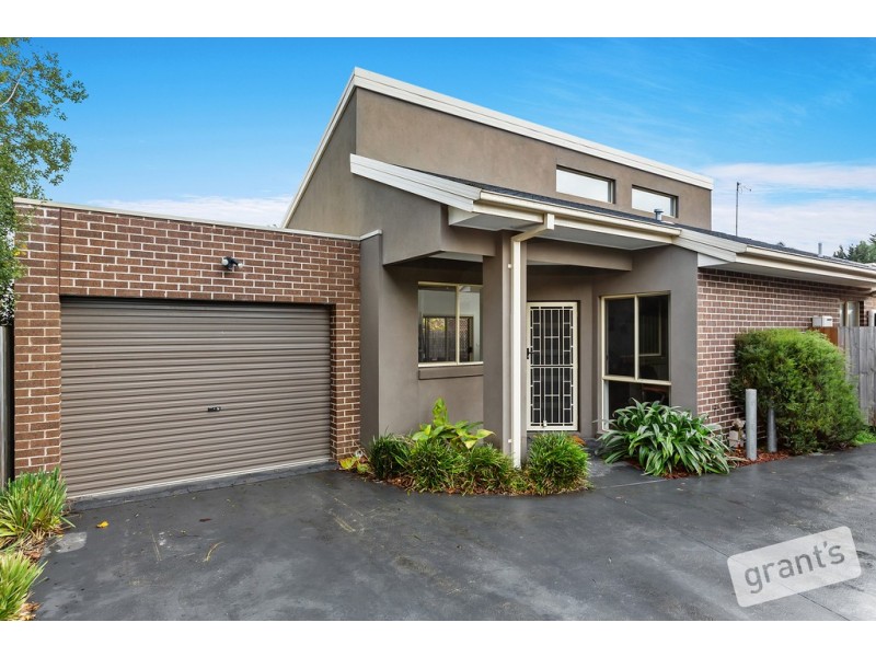 2/32 Hanley Street, Narre Warren VIC 3805