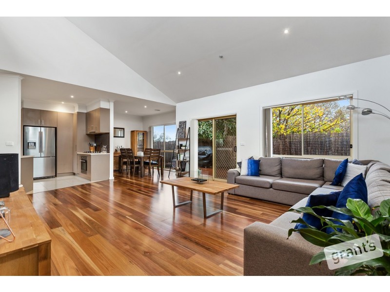 2/32 Hanley Street, Narre Warren VIC 3805