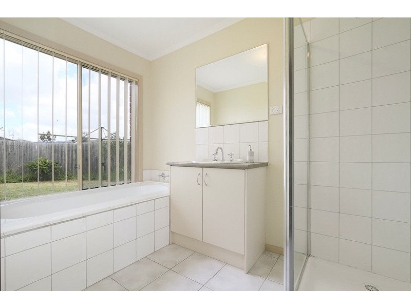 47 Sallybrook Circuit, Narre Warren VIC 3805