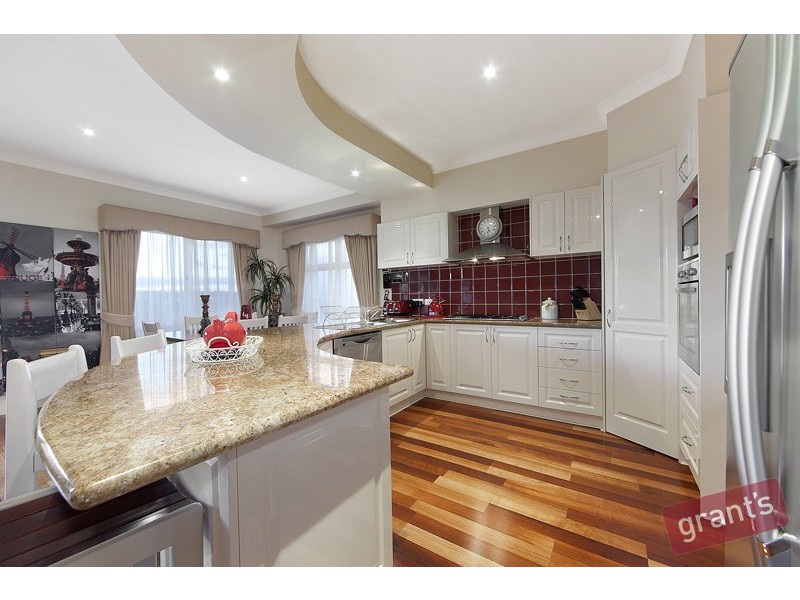 17 Daintree Grove, Narre Warren VIC 3805