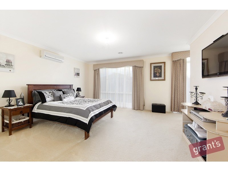 17 Daintree Grove, Narre Warren VIC 3805