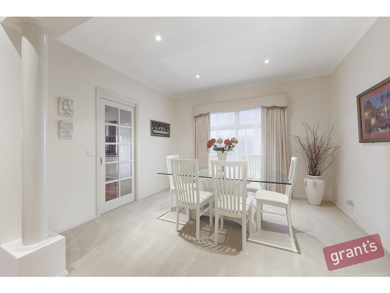 17 Daintree Grove, Narre Warren VIC 3805