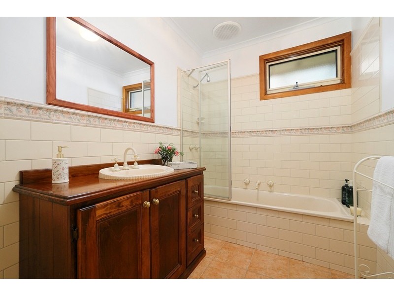 28  Wardale Road, Springvale South VIC 3172