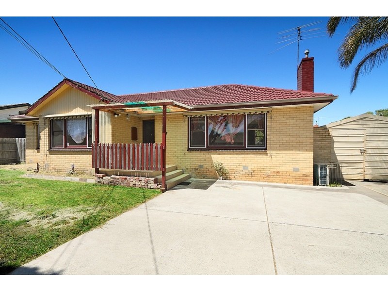 24 Warbla Street, Dandenong North VIC 3175