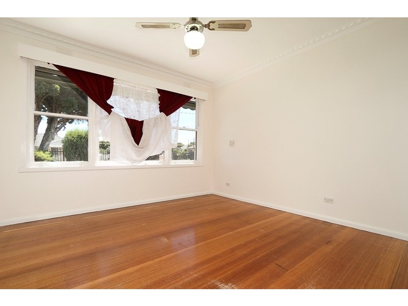 24 Warbla Street, Dandenong North VIC 3175