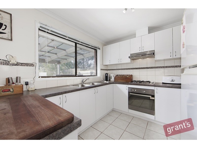 14 Nandina Road, Narre Warren VIC 3805