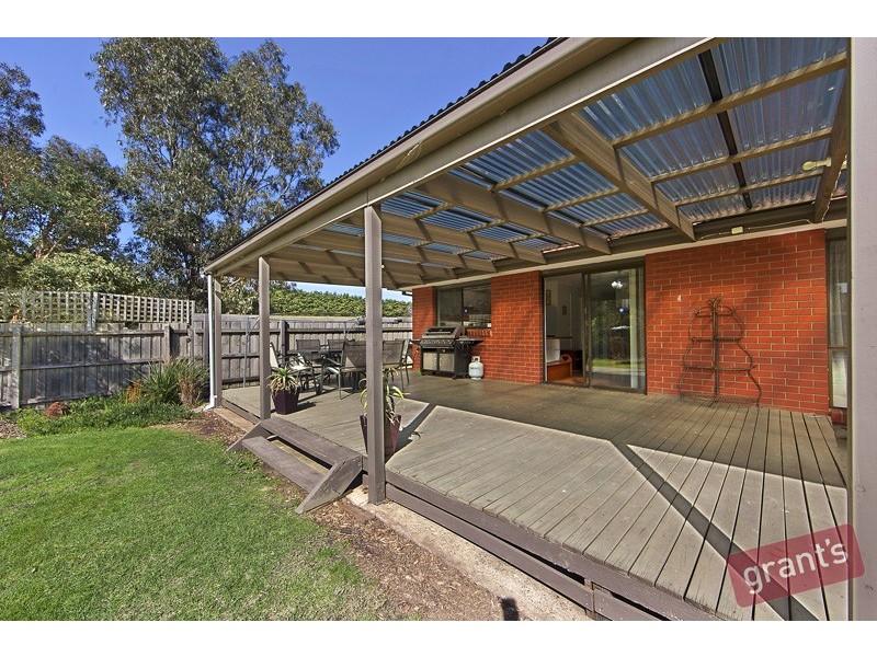 14 Nandina Road, Narre Warren VIC 3805