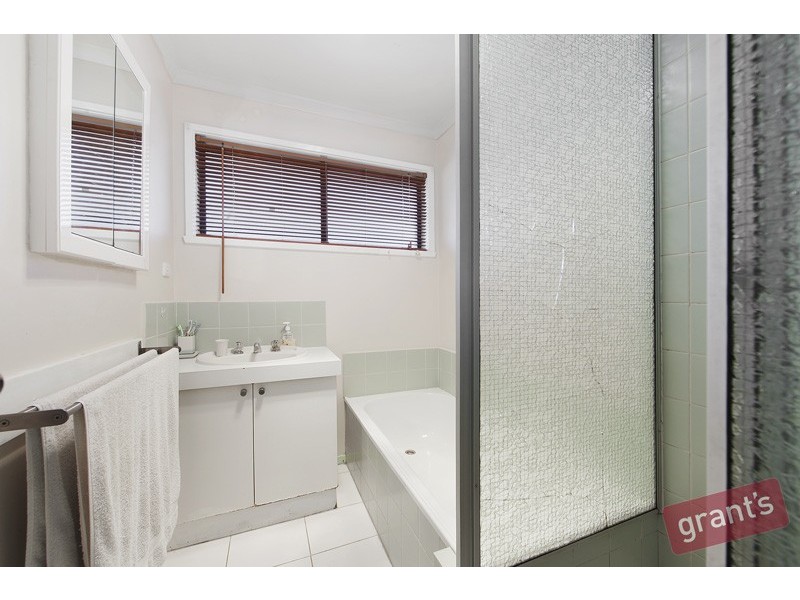 14 Nandina Road, Narre Warren VIC 3805