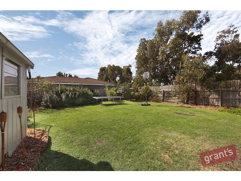 14 Nandina Road, Narre Warren VIC 3805