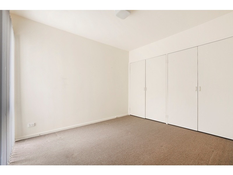 4/2 Shrives Road, Narre Warren VIC 3805