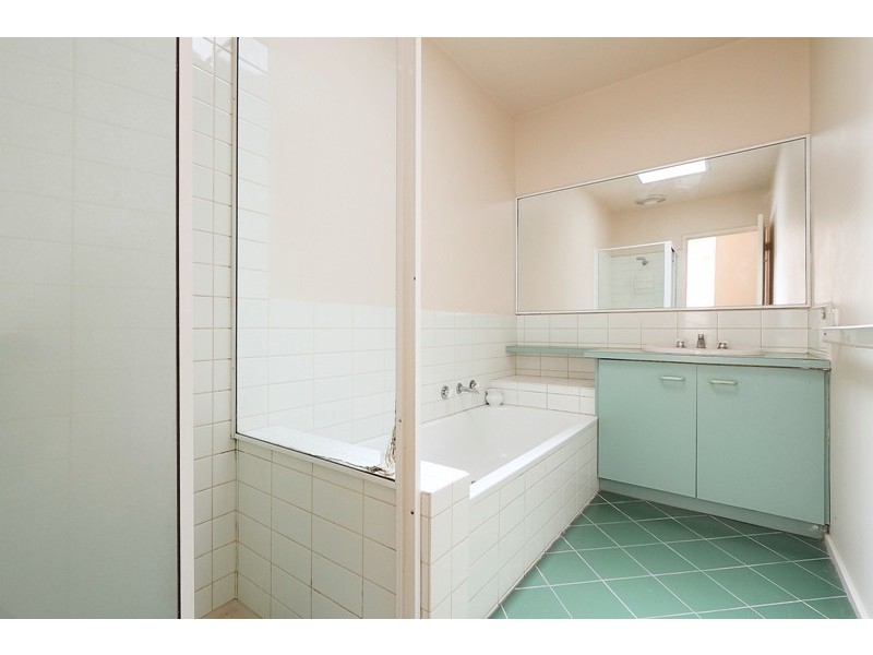 4/2 Shrives Road, Narre Warren VIC 3805