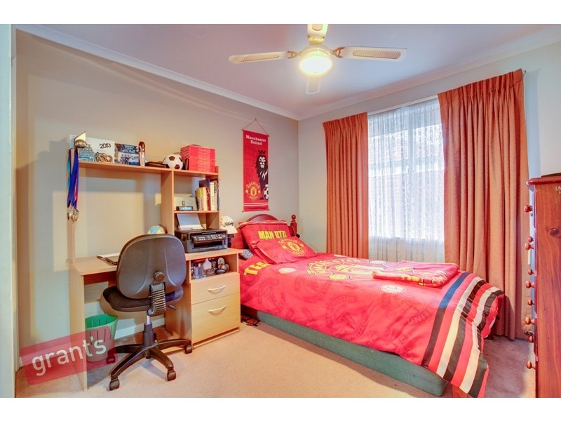 59 Sandalwood Drive, Narre Warren VIC 3805