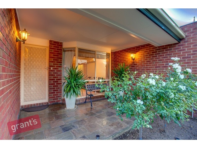 59 Sandalwood Drive, Narre Warren VIC 3805