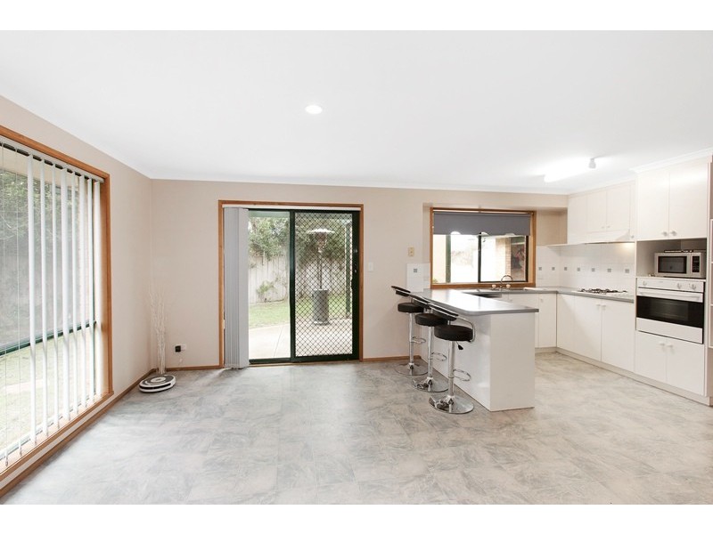2 Rochelle Court, Narre Warren South VIC 3805