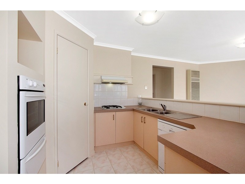 15  Lasiandra Circuit, Narre Warren VIC 3805