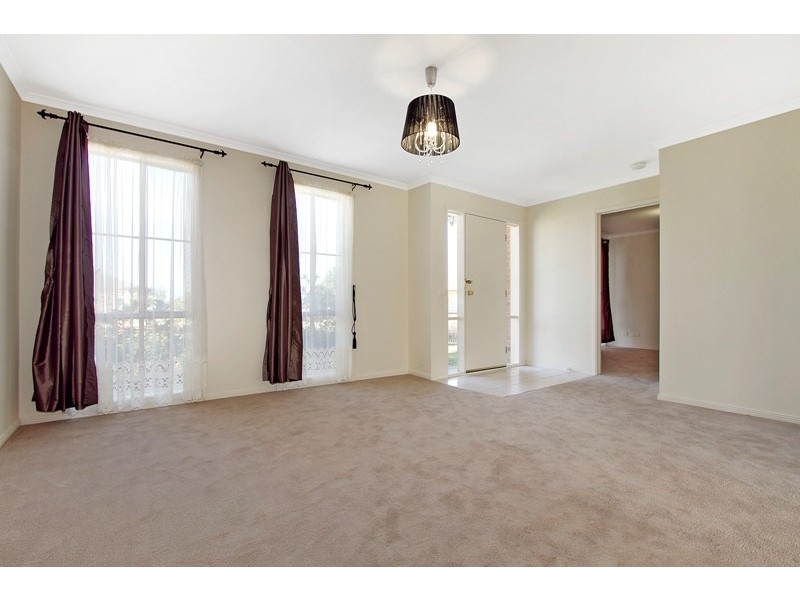 15  Lasiandra Circuit, Narre Warren VIC 3805