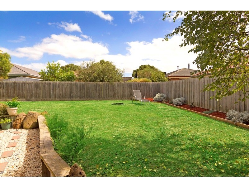 11 Pineview Court, Narre Warren South VIC 3805