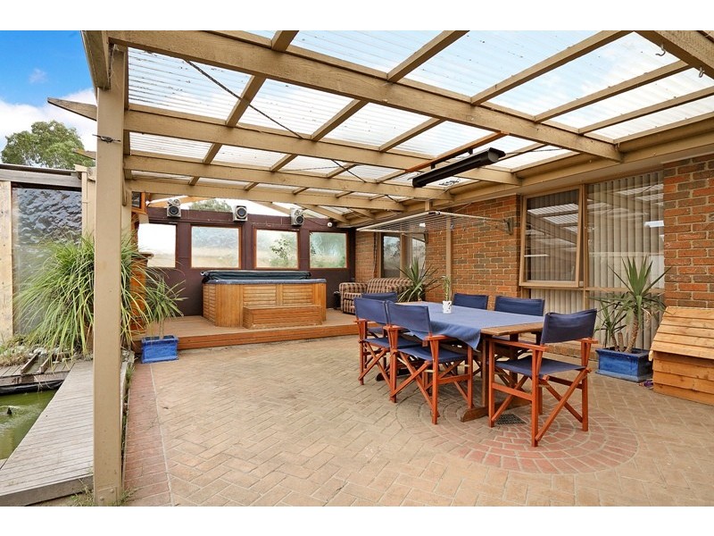 4 Dalbury Place, Narre Warren VIC 3805