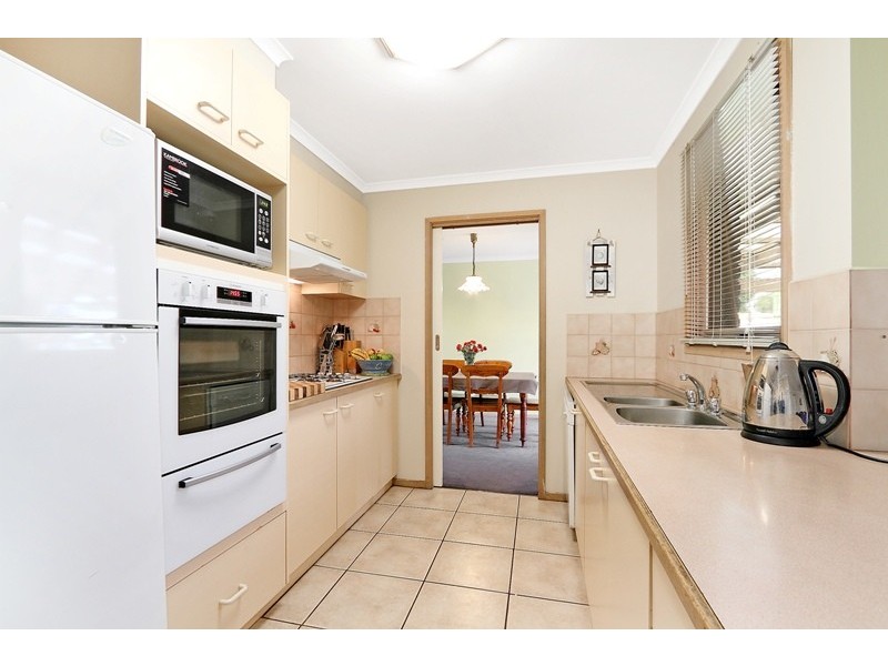 4 Dalbury Place, Narre Warren VIC 3805