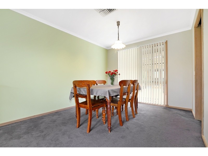 4 Dalbury Place, Narre Warren VIC 3805