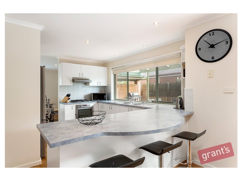 28 Hedgerow Court, Narre Warren South VIC 3805