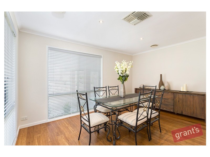 28 Hedgerow Court, Narre Warren South VIC 3805