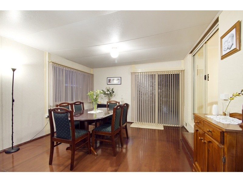 10 Millswyn Avenue, Hampton Park VIC 3976