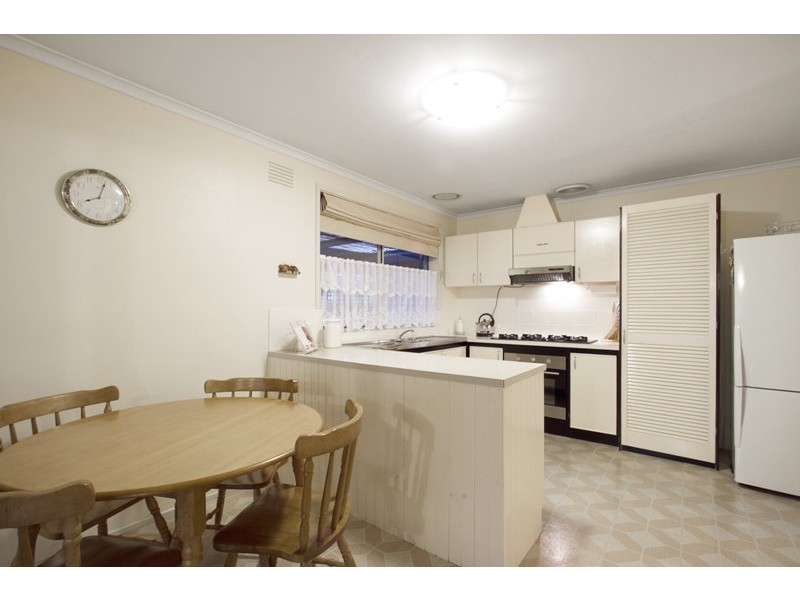 10 Millswyn Avenue, Hampton Park VIC 3976