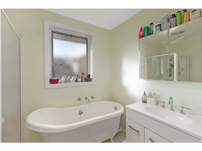 5 Coulson Avenue, Eumemmerring VIC 3177