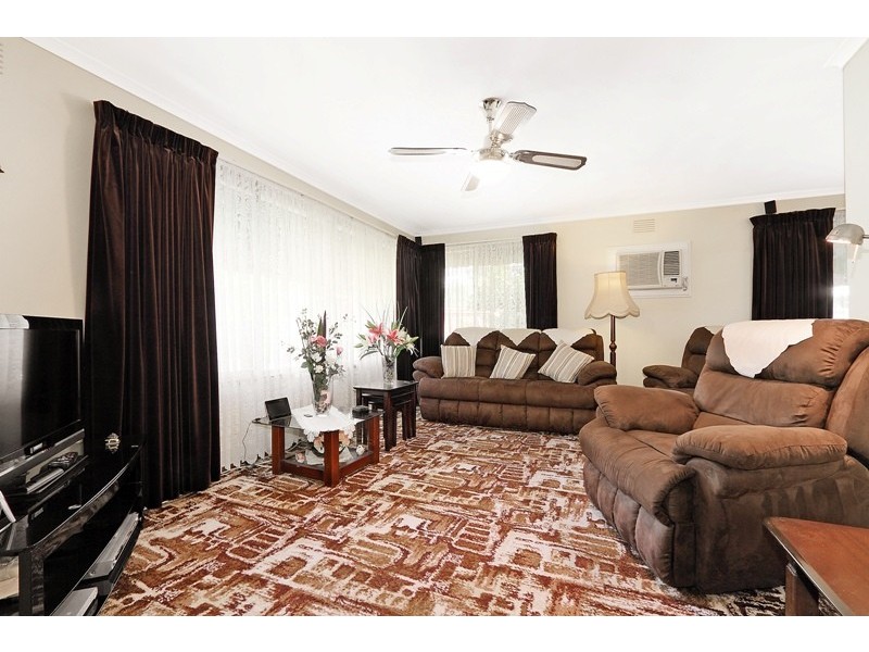 1 Viminalis Court, Endeavour Hills VIC 3802