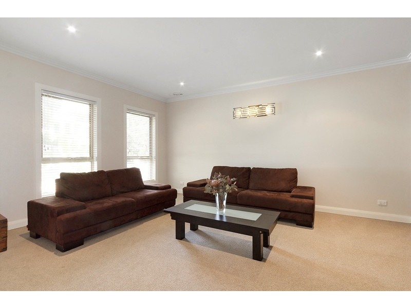 7 The Rise, Narre Warren VIC 3805