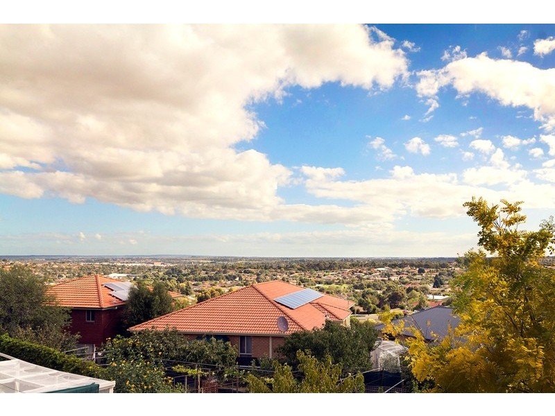 7 The Rise, Narre Warren VIC 3805