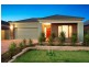 17 Cohens Way, Pakenham VIC 3810