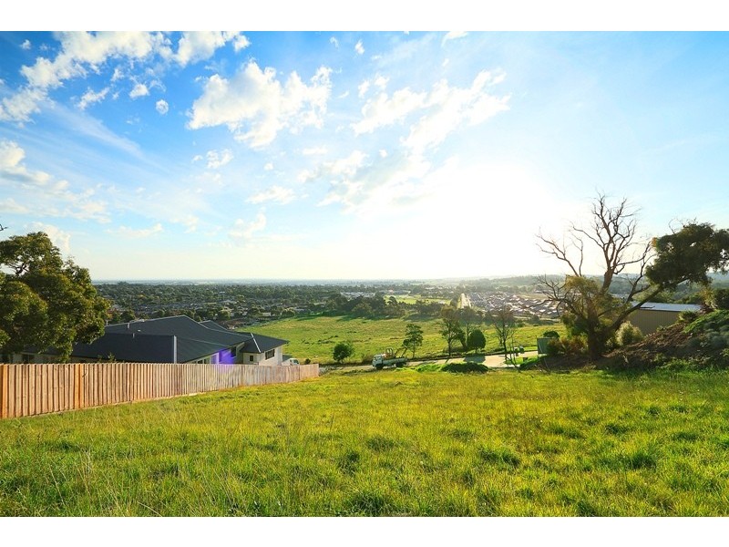 3 McLeish Terrace, Pakenham VIC 3810