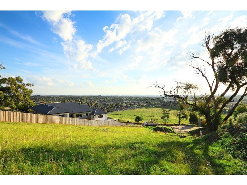 3 McLeish Terrace, Pakenham VIC 3810