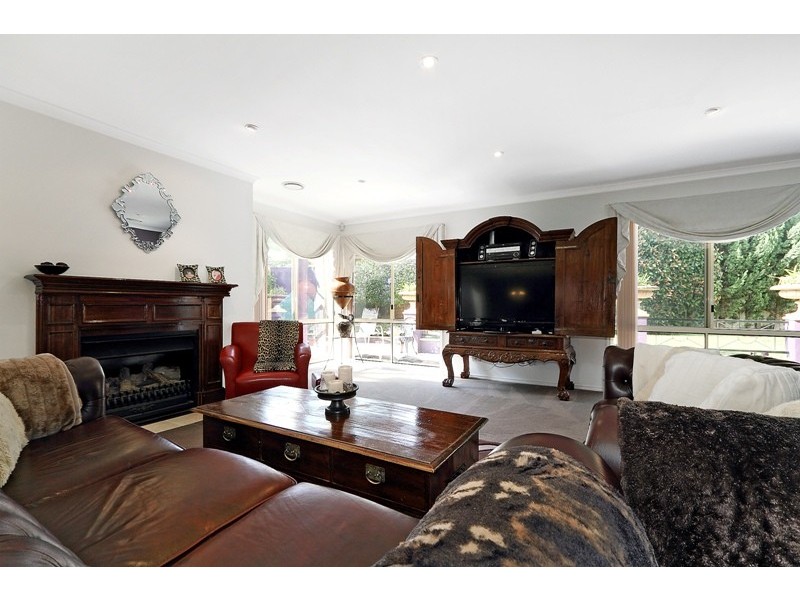 96 Kurrajong Road, Narre Warren VIC 3805