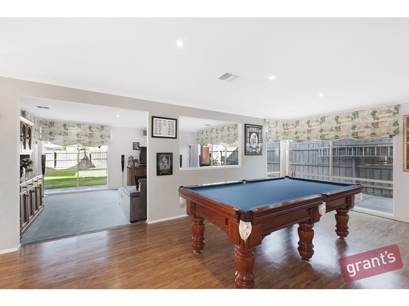 25 Beethoven Drive, Narre Warren South VIC 3805