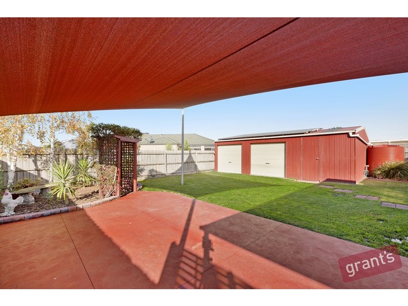 25 Beethoven Drive, Narre Warren South VIC 3805