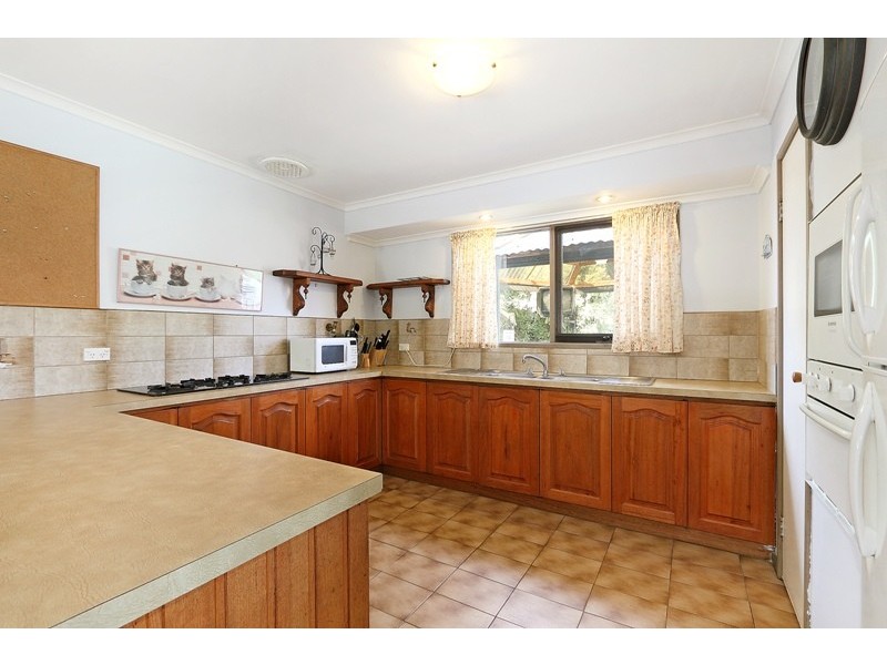 14 Debanne Court, Narre Warren VIC 3805